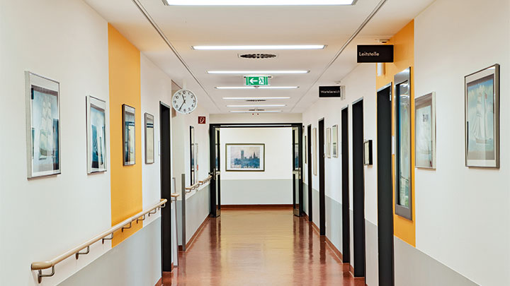 Corridors of Asklepios Clinic Barmbek lit by Philips Lighting