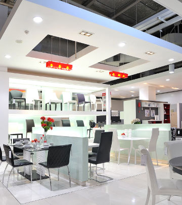 index-living-mall-4-hires